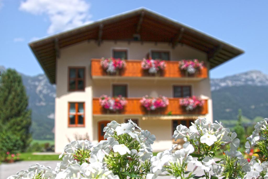 Hotel Rosspointnerhof Haus im Ennstal Exterior foto